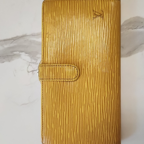 Louis Vuitton Handbags - LV Kiss Lock EPI Wallet. Gorgeous Long Wallet In Striking Yellow And Purple!